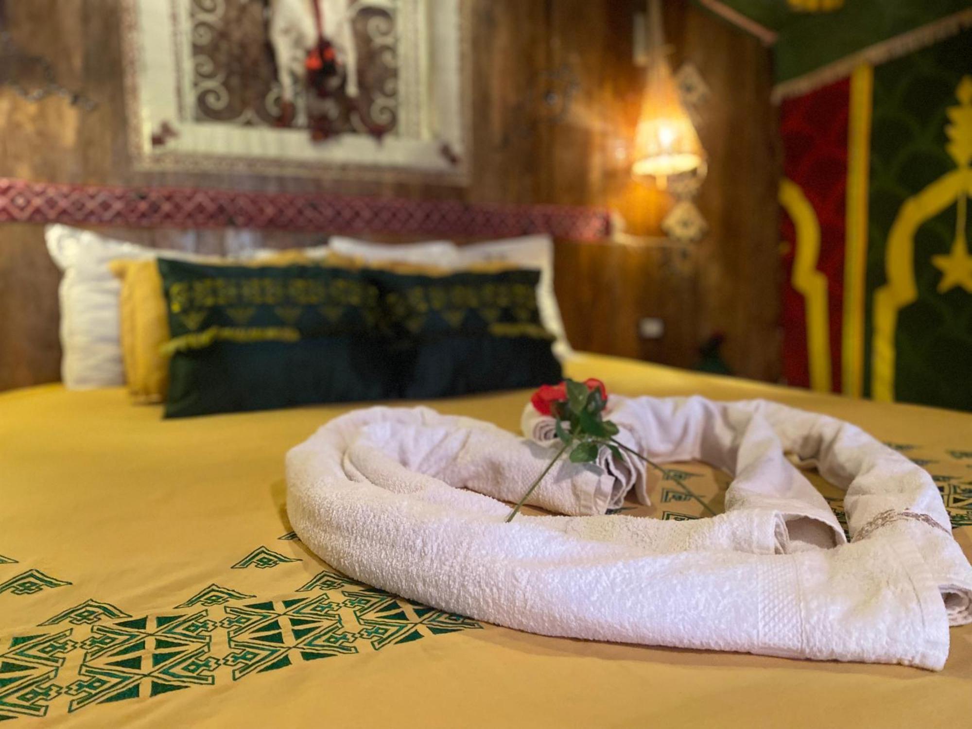 Tente Et Restaurant Elbey دوز المظهر الخارجي الصورة